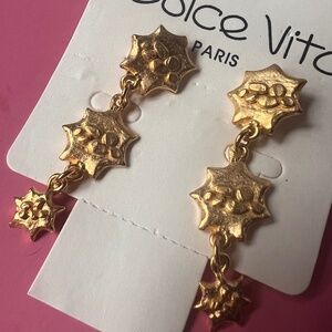 Vintage Dolce Vita Paris Gold Tone Floral Drop Earrings New on Card